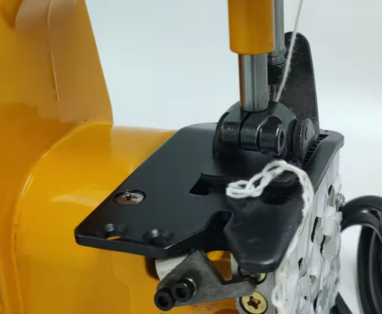 Semi-Automatic Electric Handhe - огляд і ціна Sewing Machine In Textile